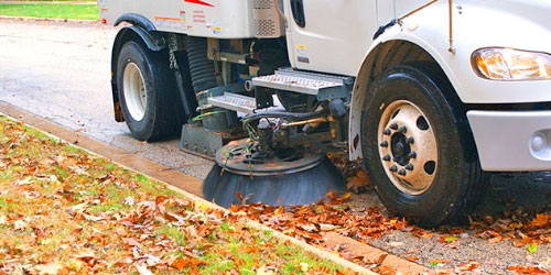 Parking Lot Sweeping & Pressure Washing